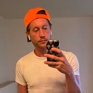 Meet your Posher, Christopher